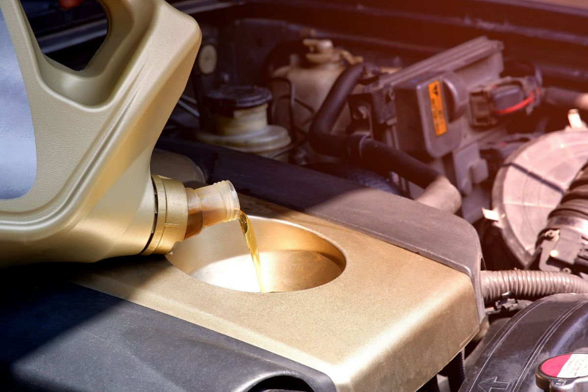 5 Advantages of Using the Best Diesel Engine Oil